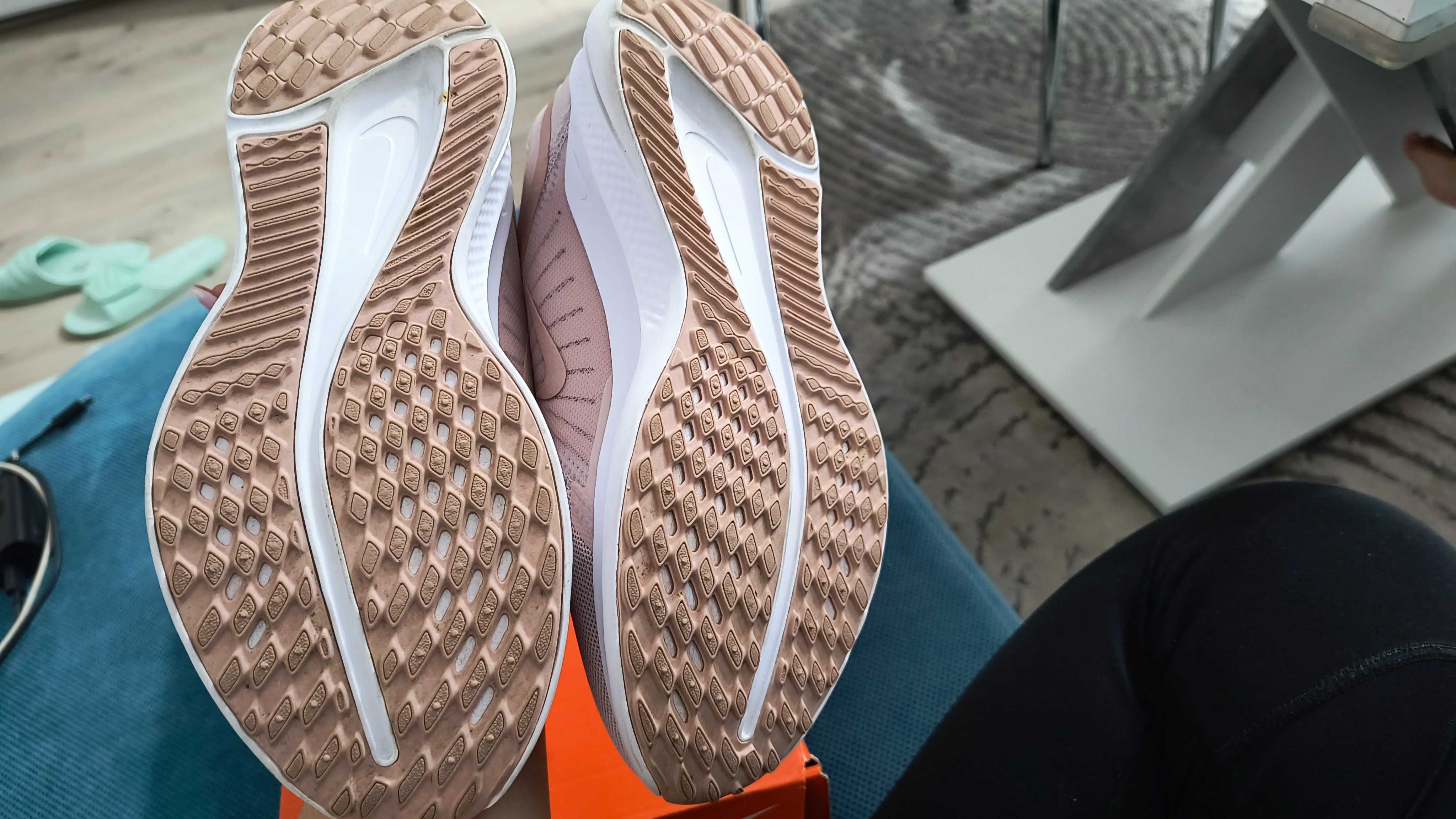 Nike Quest 5 WMNS