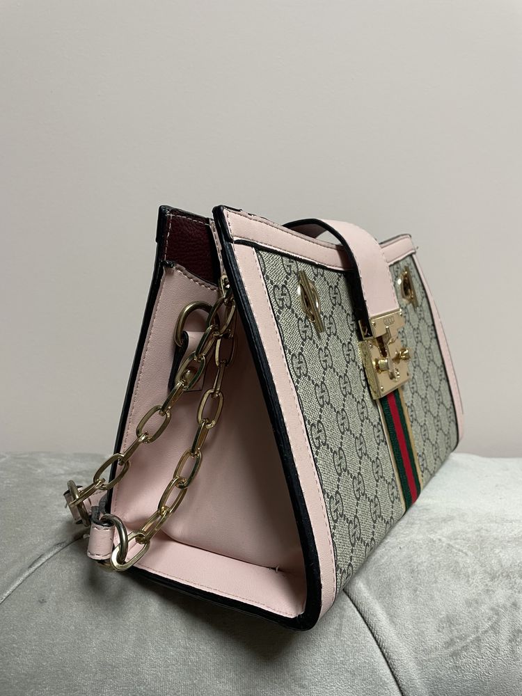 Чанта Gucci нова