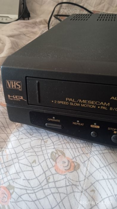 Видео JVC.Видеото е за ремонт.Цена по договаряне.