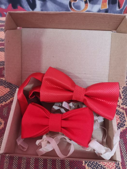 Бабочка красная детская