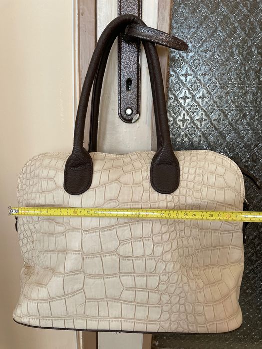 Нова Дамска Чанта, Бяла Голяма