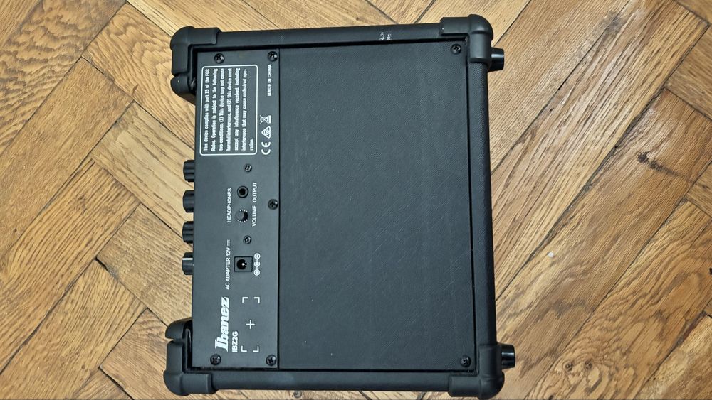 Chitara Electrica Ibanez- Pachet cu accesorii
