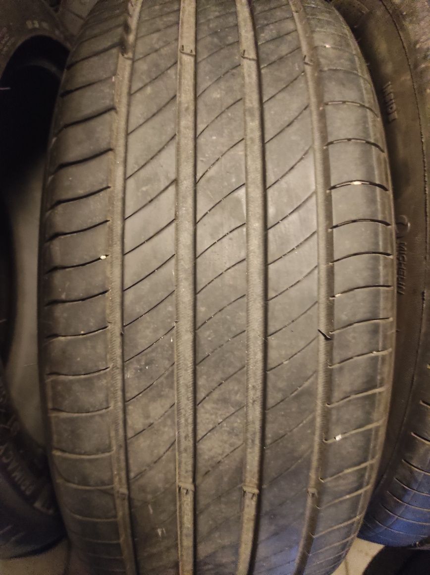 225/45/17 Michelin 4бр.