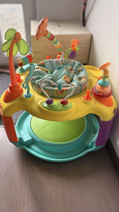 Jumper bebe cu activitati