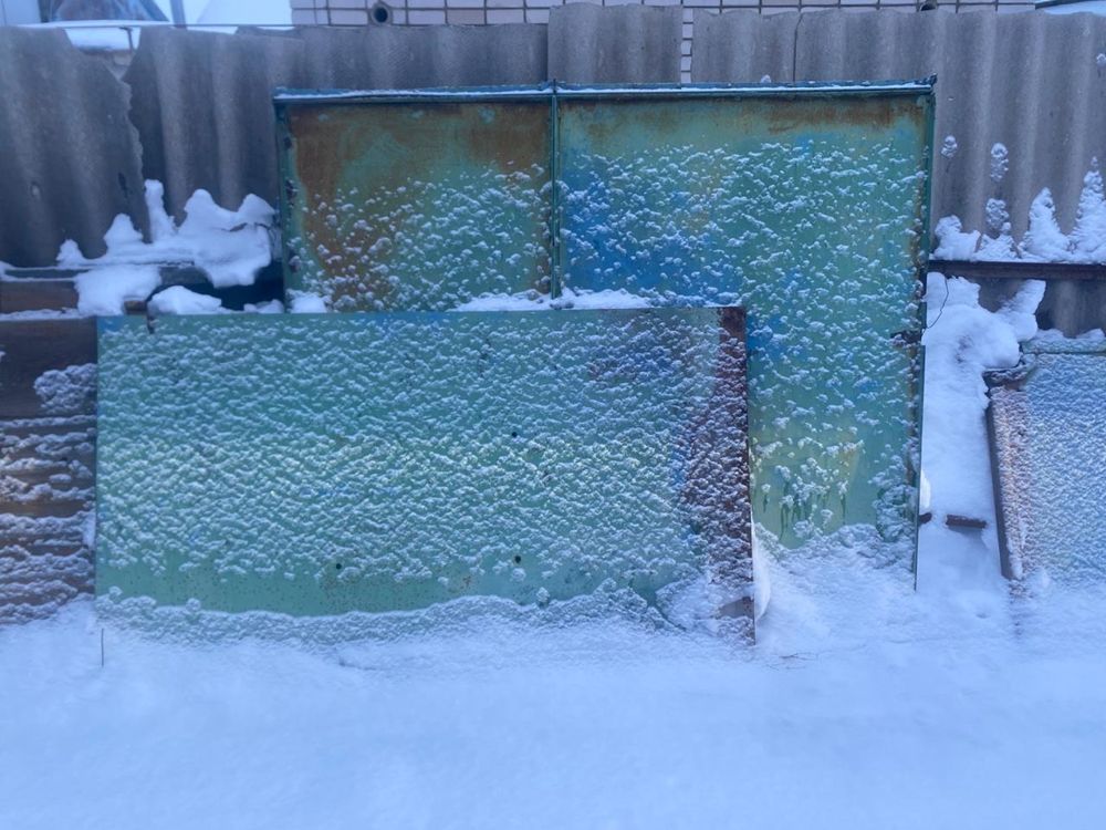 Продам б/у ворота с калиткой