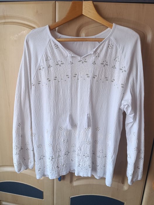 Кофточки/блузки/свитера на 48 размер Л-ХЛ