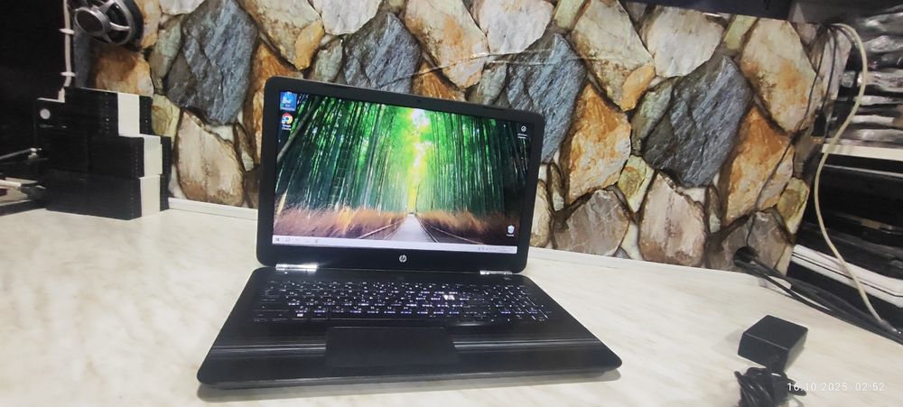 Мощный ноутбук core i5 7th.