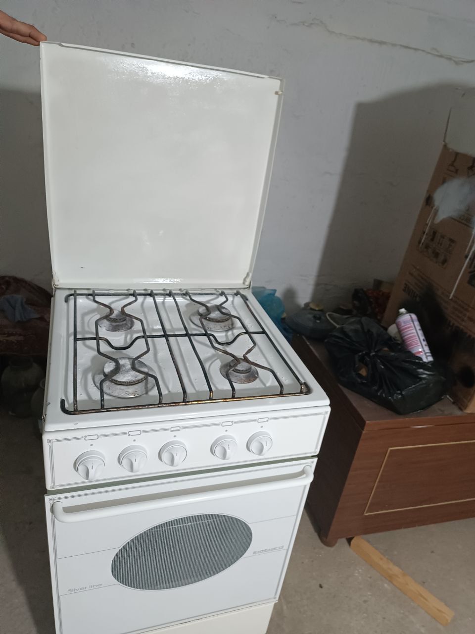 Gaz plita sotiladi ideal