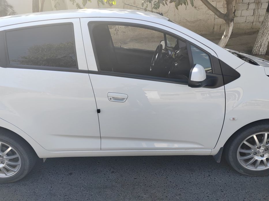 Шеврале спарк хорошая