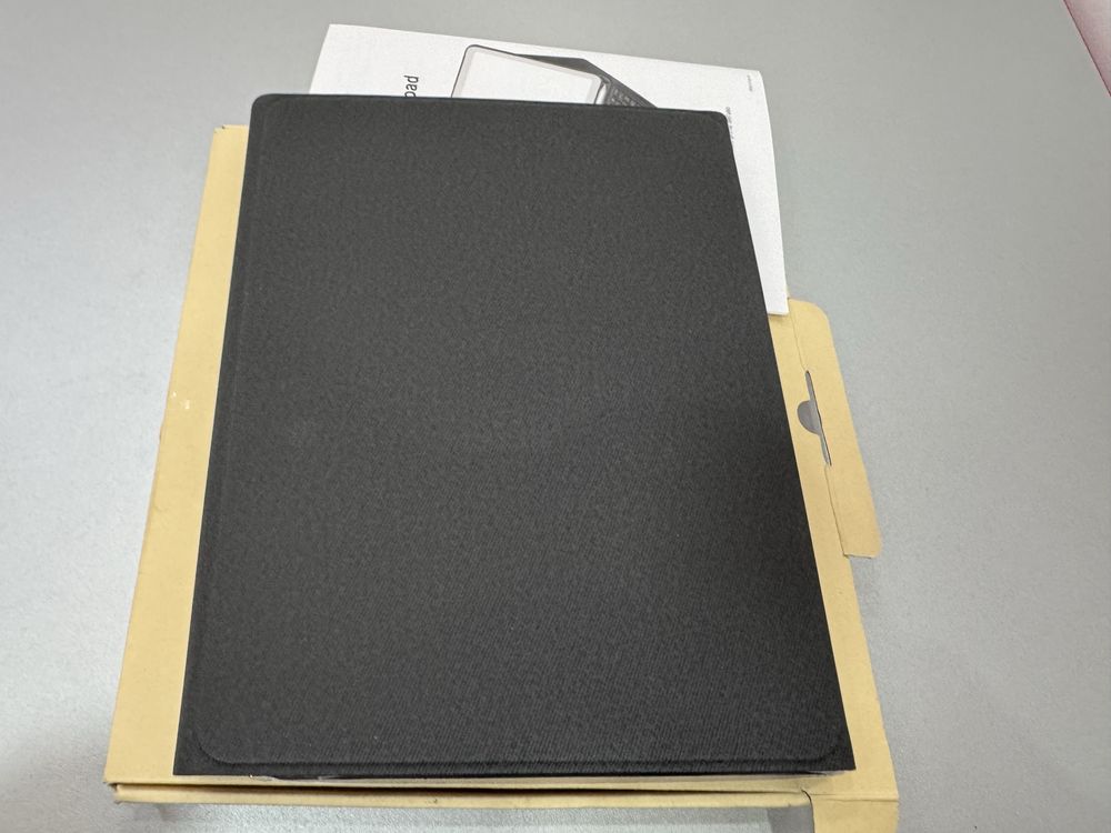 Husa cu tastatura wireless pentru Ipad Pro 11, noua la cutie