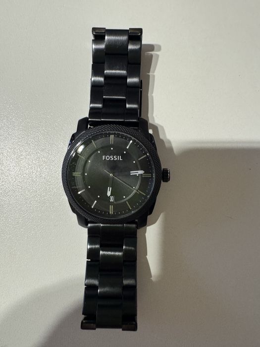 Vand ceas fossil negru