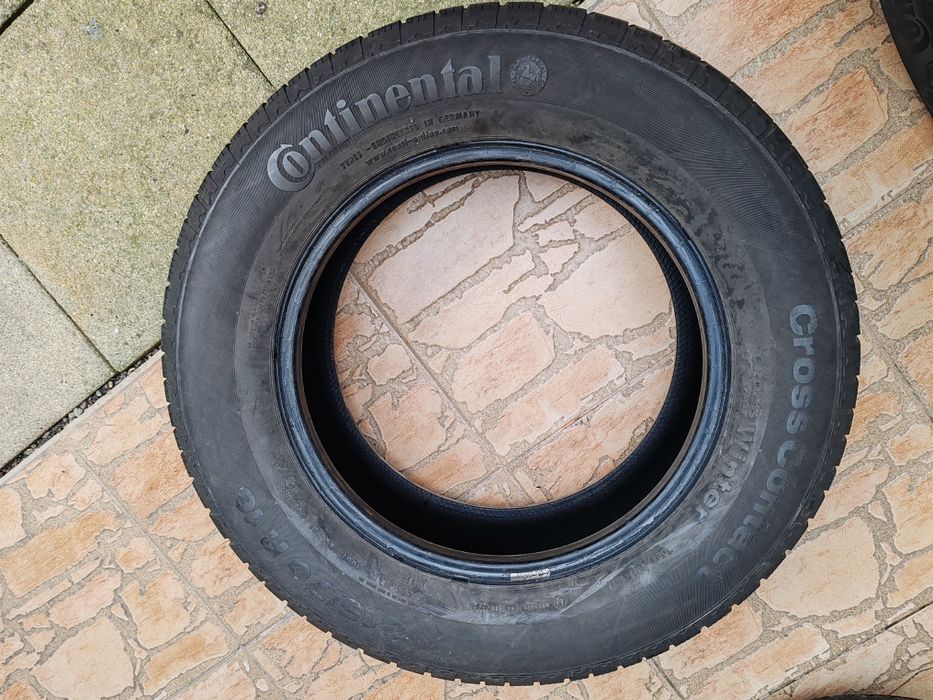 Vând cauciucuri 215/70/16 M+S set complet imp Germania