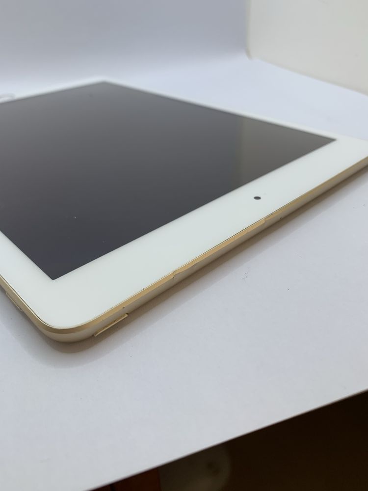 Apple iPad 5th Generation 32 GB