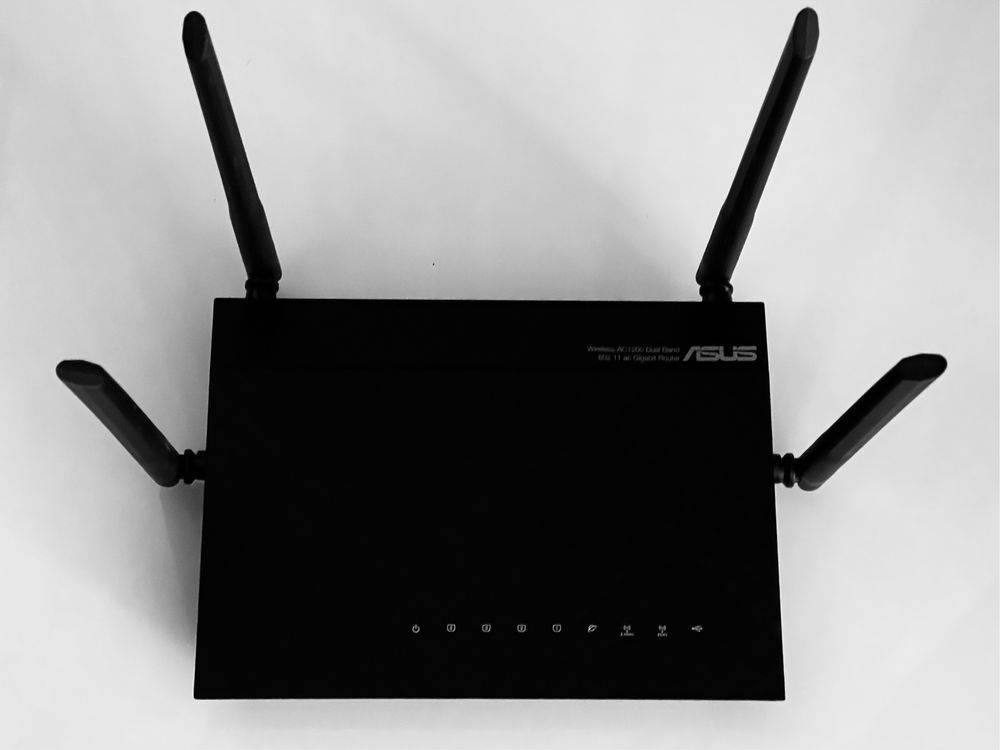 Router Asus RT-AC1200 dual band  300+867 mbs