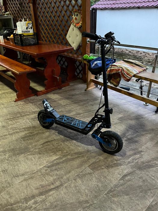 Trotineta Electrica Kugo G2 Pro