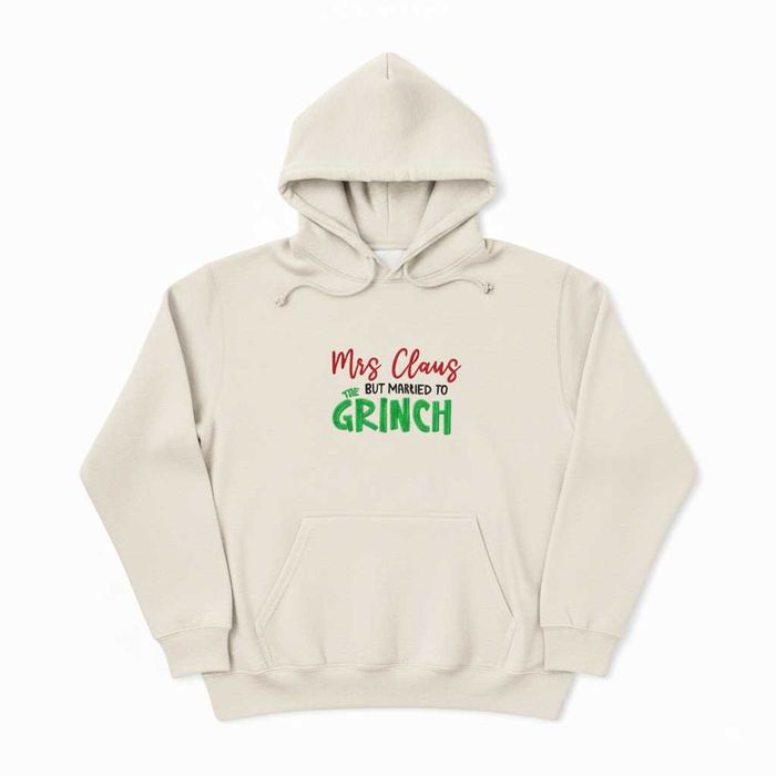 Hanorac Brodat de Crăciun – „Mrs Claus but married to The Grinch”