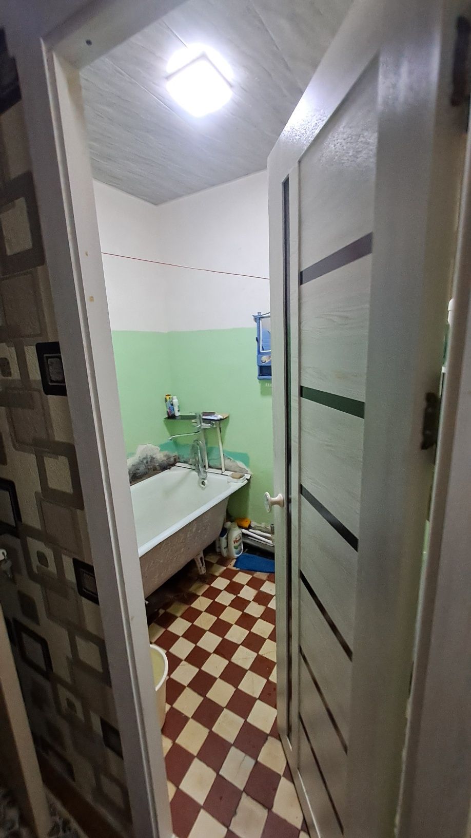 Срочно Продается 1 комнатная квартира.