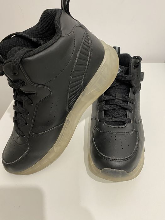 Adidasi Skechers Remix