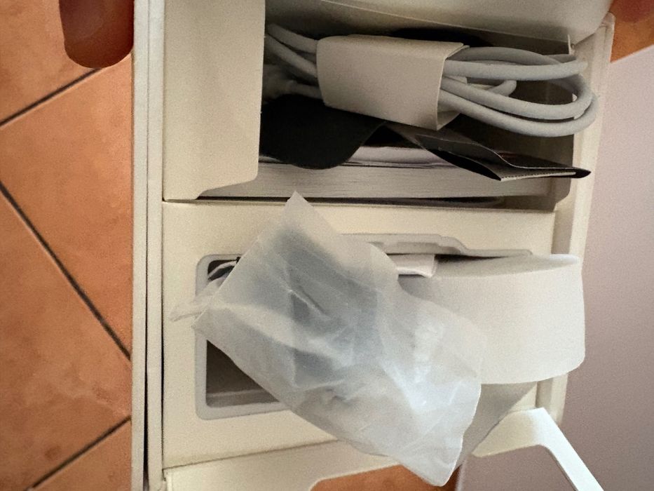 Huawei Watch D – tensiune, puls, ECG – garanție 05.2027