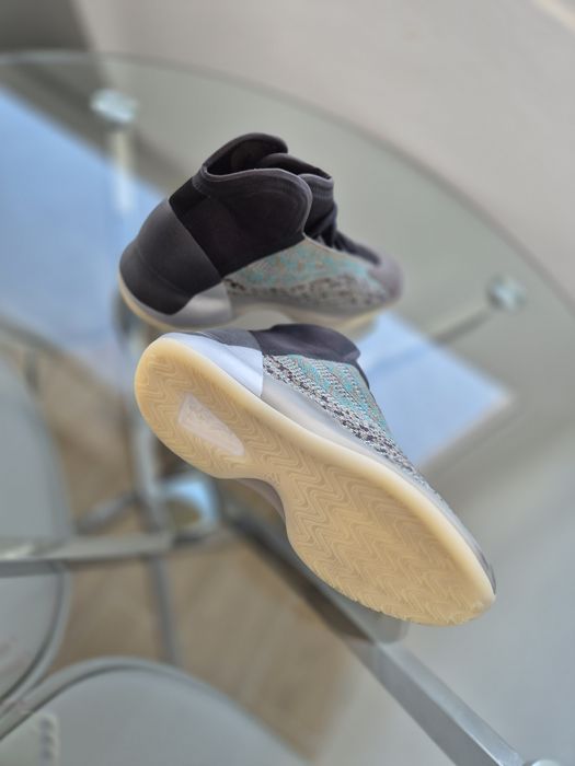 Vand Adidas Yeezy QNTM Teal