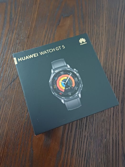 Продам умные часы huawei watch gt 5