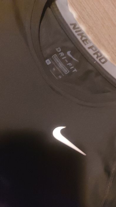 Nike pro L/XL блуза мъжка