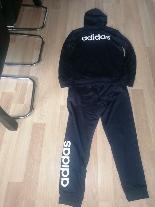 Nike екип размер ххл и екип на Adidas размер м
