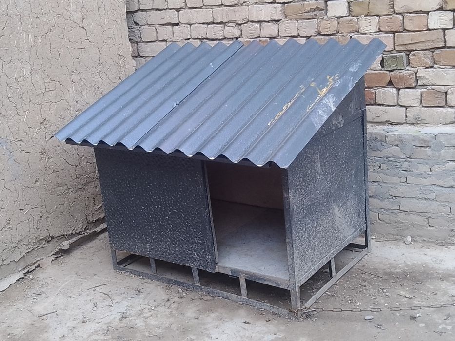 Собачья будка, металлическая