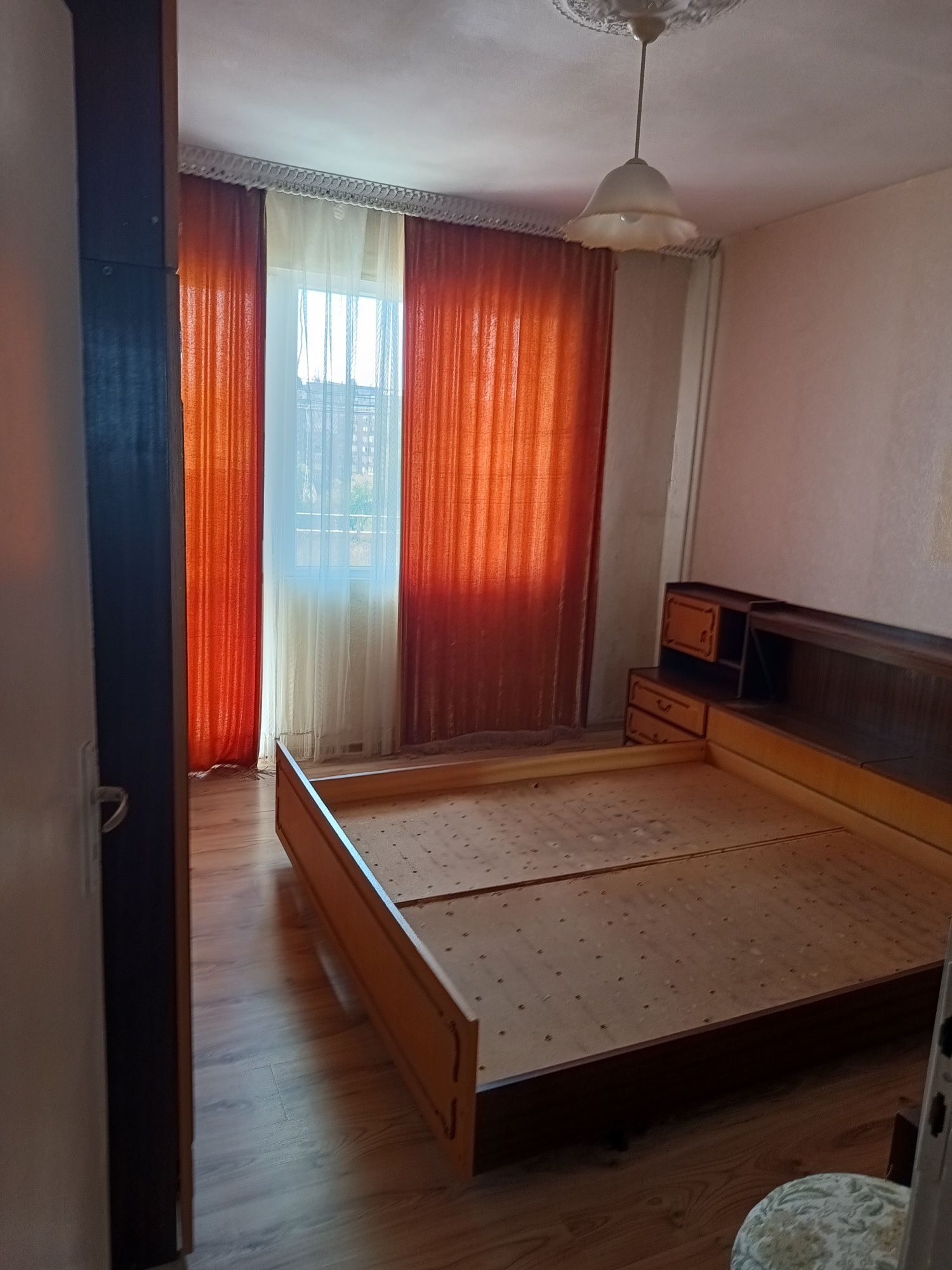 Тристаен апартамент, кв. Деленки, с. Айдемир