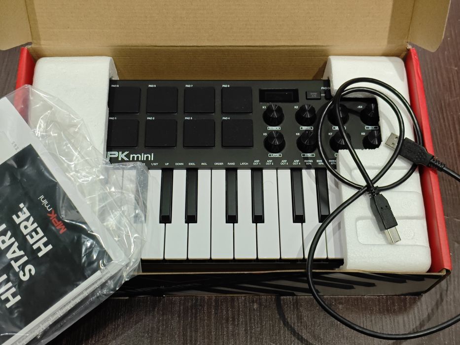 Продам новую midi клавиатуру