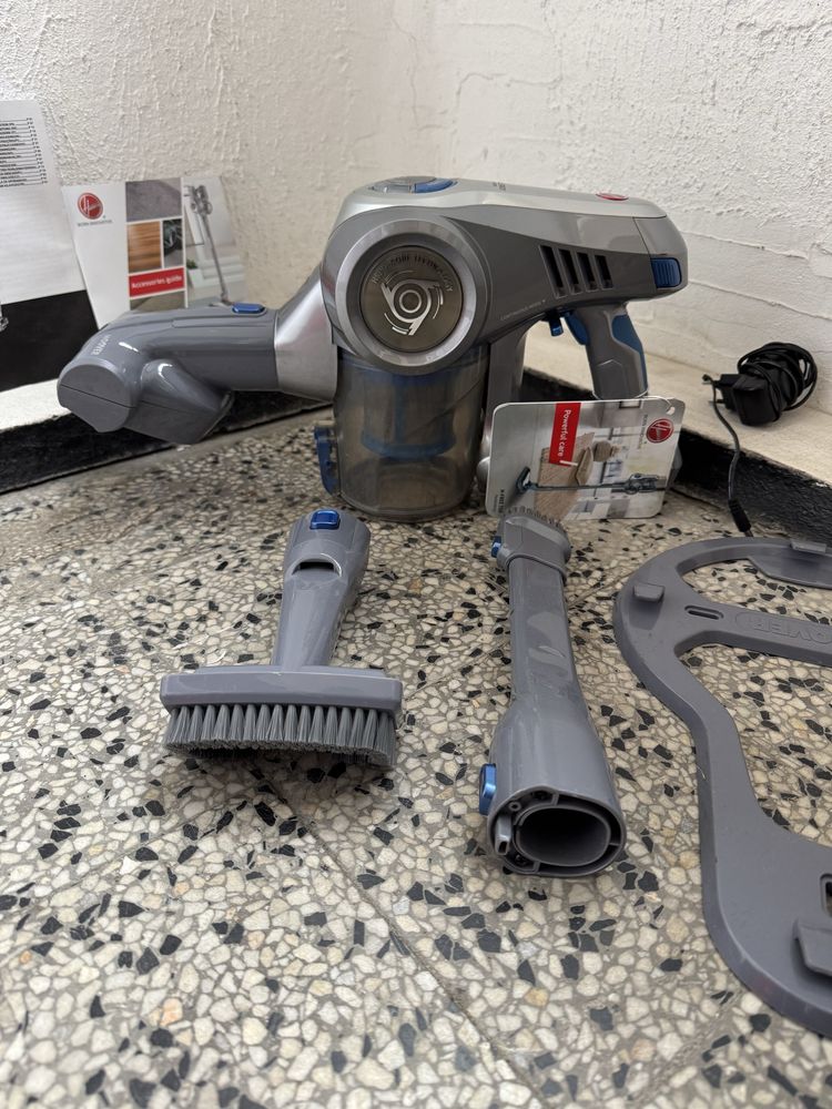 Вертикална Безжична Прахосмукачка - Hoover H-Free 700 3в1 HF722G, 22V!