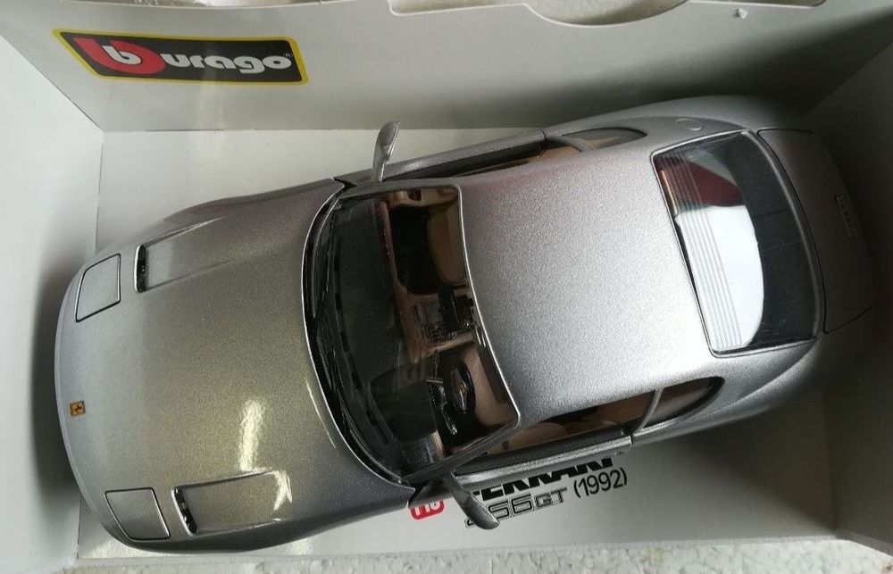 Ferrari GT 456 bburago 1:18
Scara 1:18
Bburago

Pozele reflectă realit