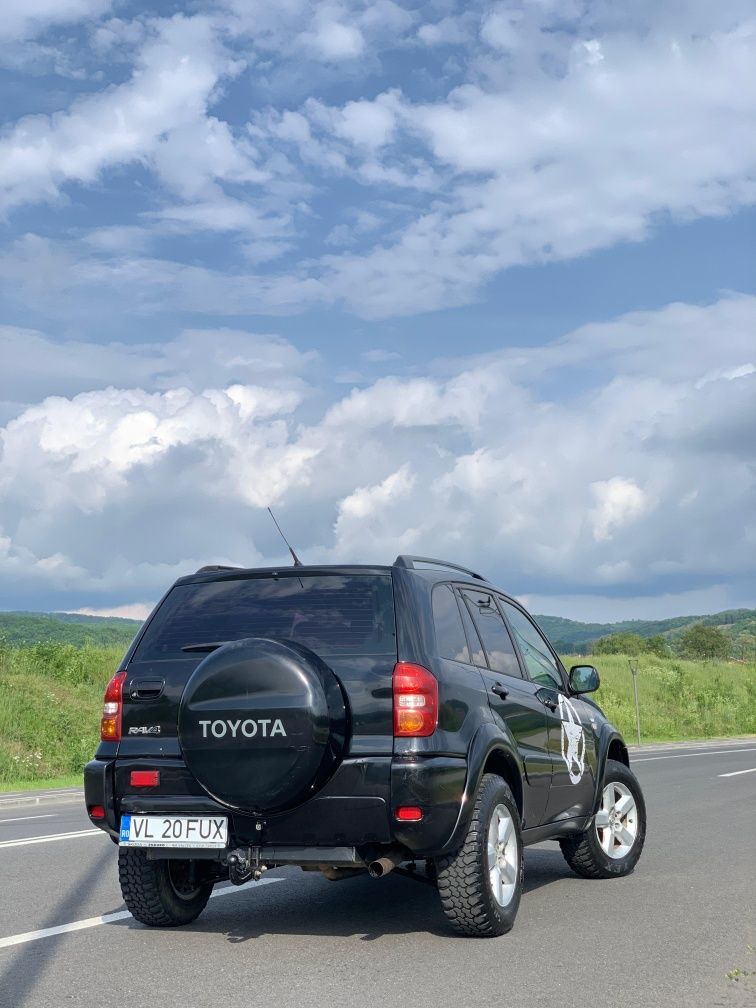 Toyota Rav4 II 2004