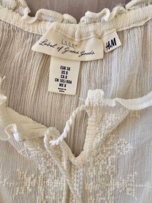 IE H&M marimea 38, noua