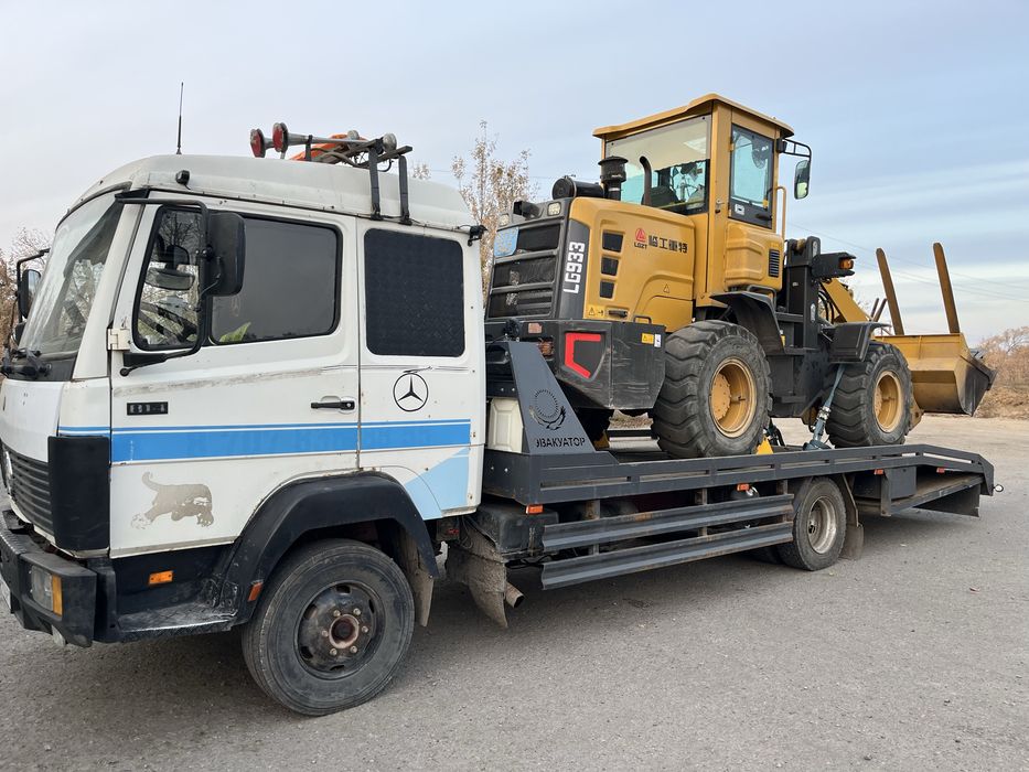 Продам эвакуатор мерседес