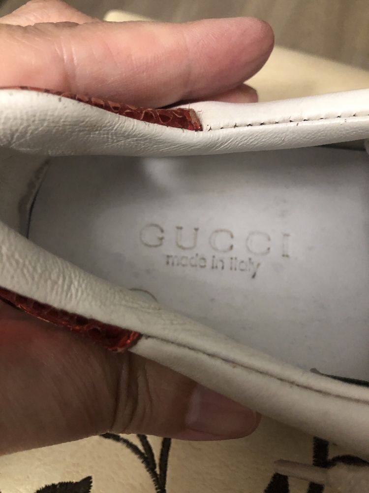 Продам кроссовки Gucci оригинал 100%