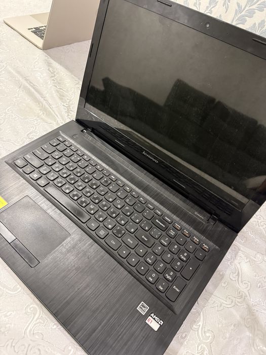 Ноутбук хорошее состояние