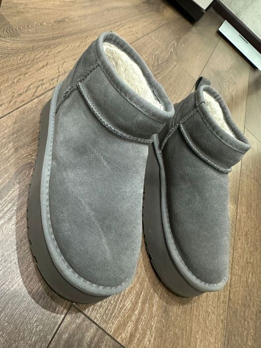 Продам угги зимние