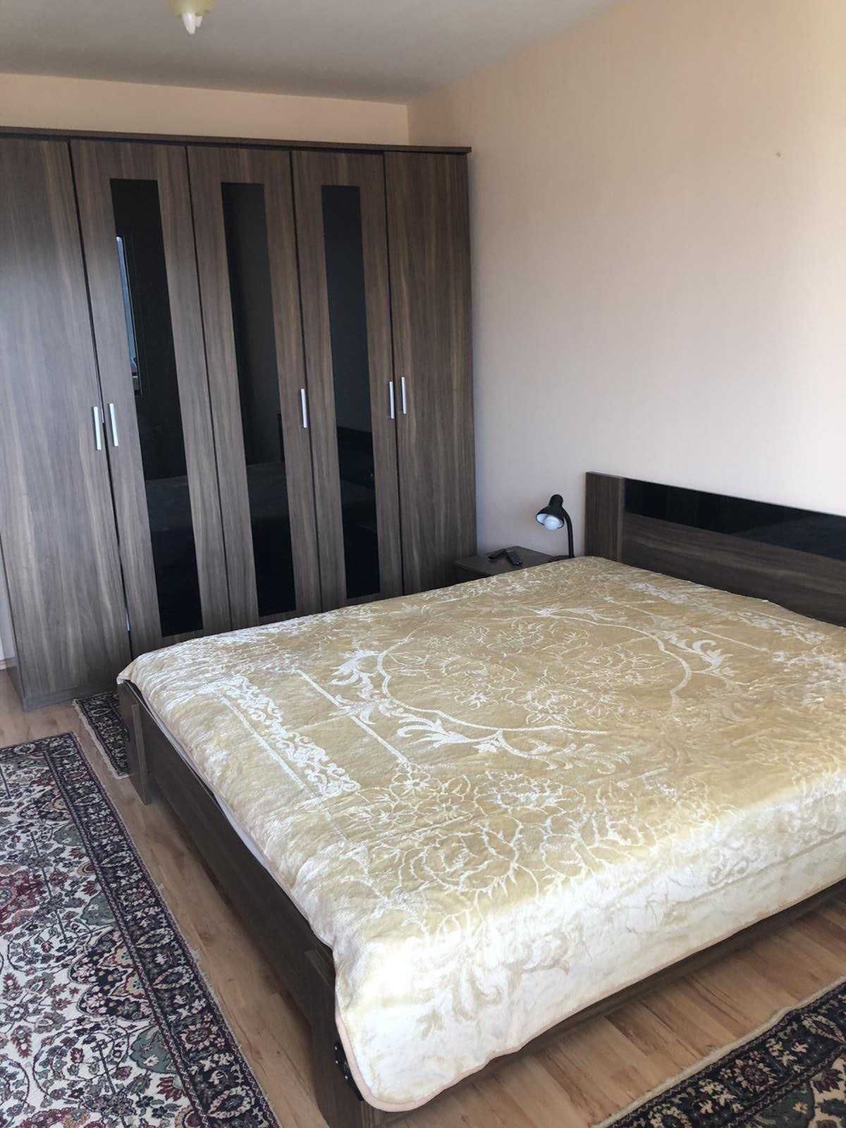 Тристаен ап. под наем в кв. Дружба 2