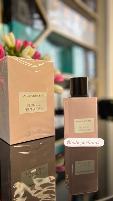 BANANA REPUBLIC peony&peppercorn