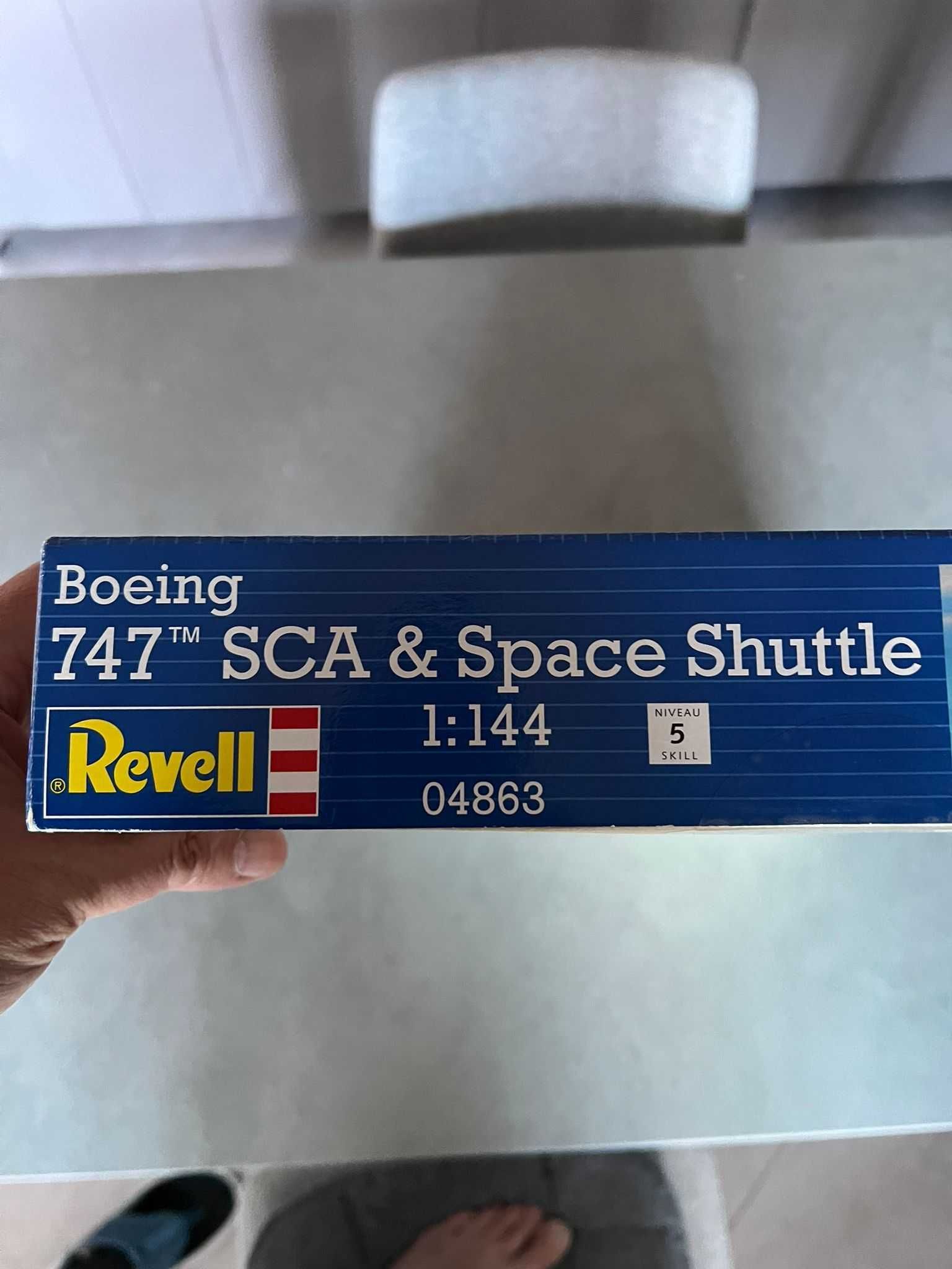 Macheta Revell Boeing 747 & Space Shuttle 1:144 sigilata