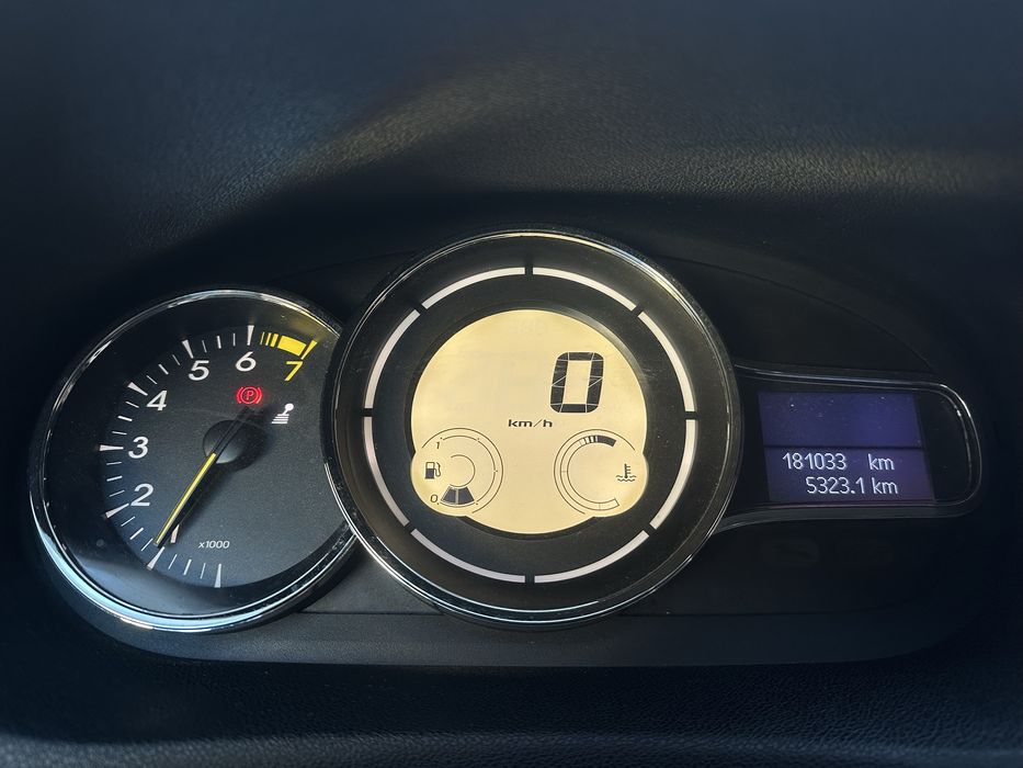 Renault Megane 1.4 TCe 130 CP – Benzină