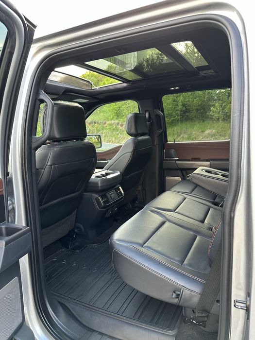 Ford F150 Lariat an 2023 FULL  66.000 km 4x4 ca NOU Autoutilitara