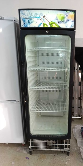 Б/у холодильник Ледброс в хорошем рабочем состоянии