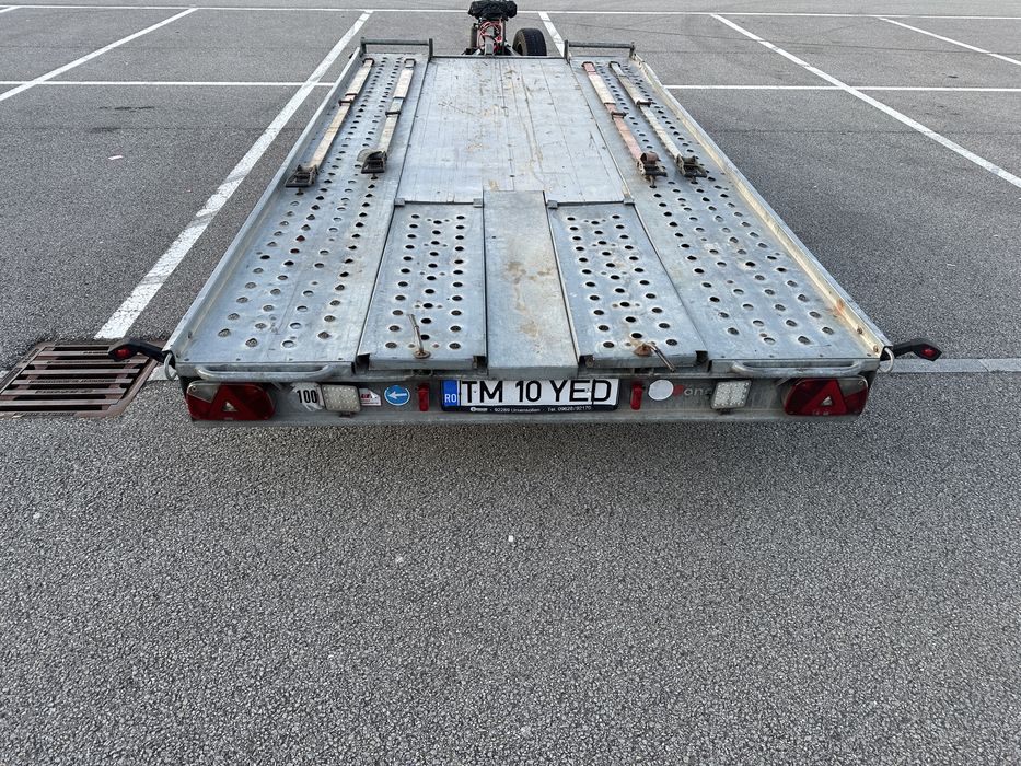De vanzare platforma