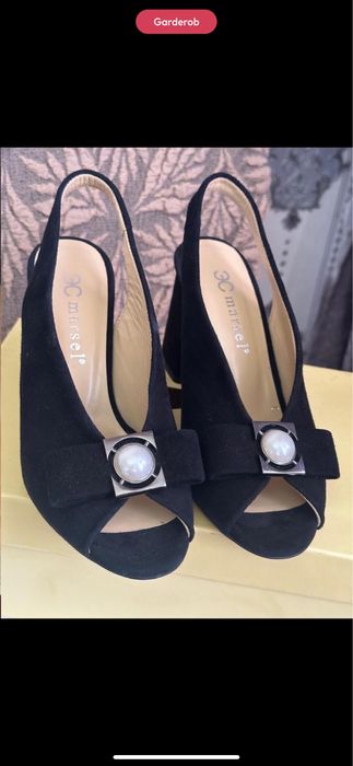 Новые Туфли женские замшевые