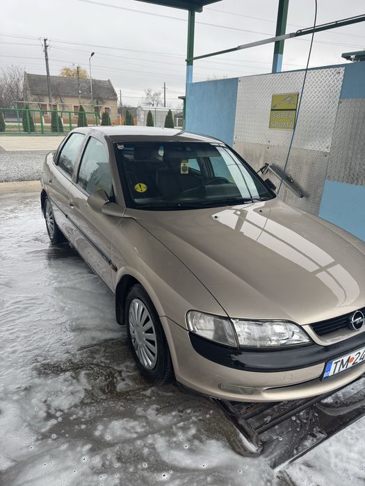 Vând opel vectra b 1.6 16v