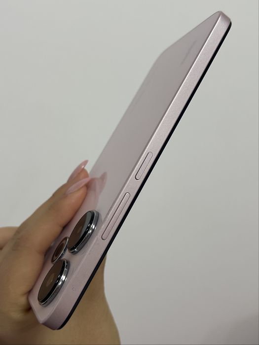 Xiaomi Redmi 13 – розов, почти нов