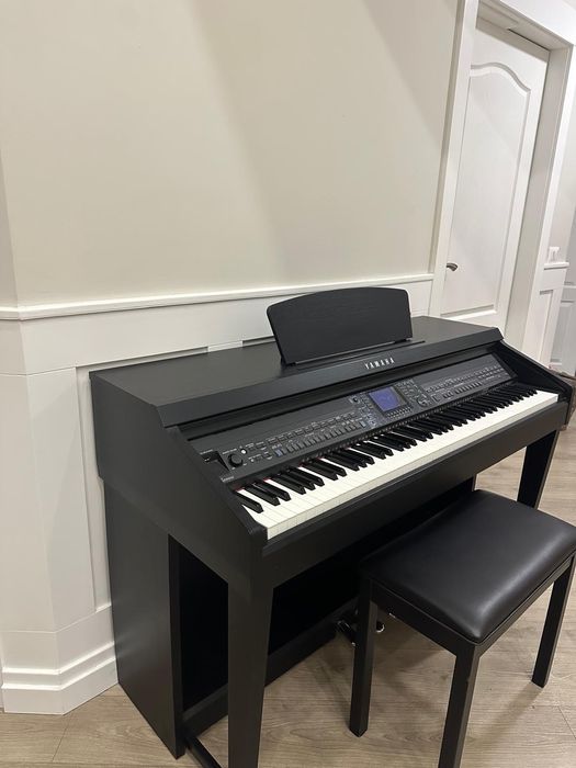 Pian Yamaha CVP 601