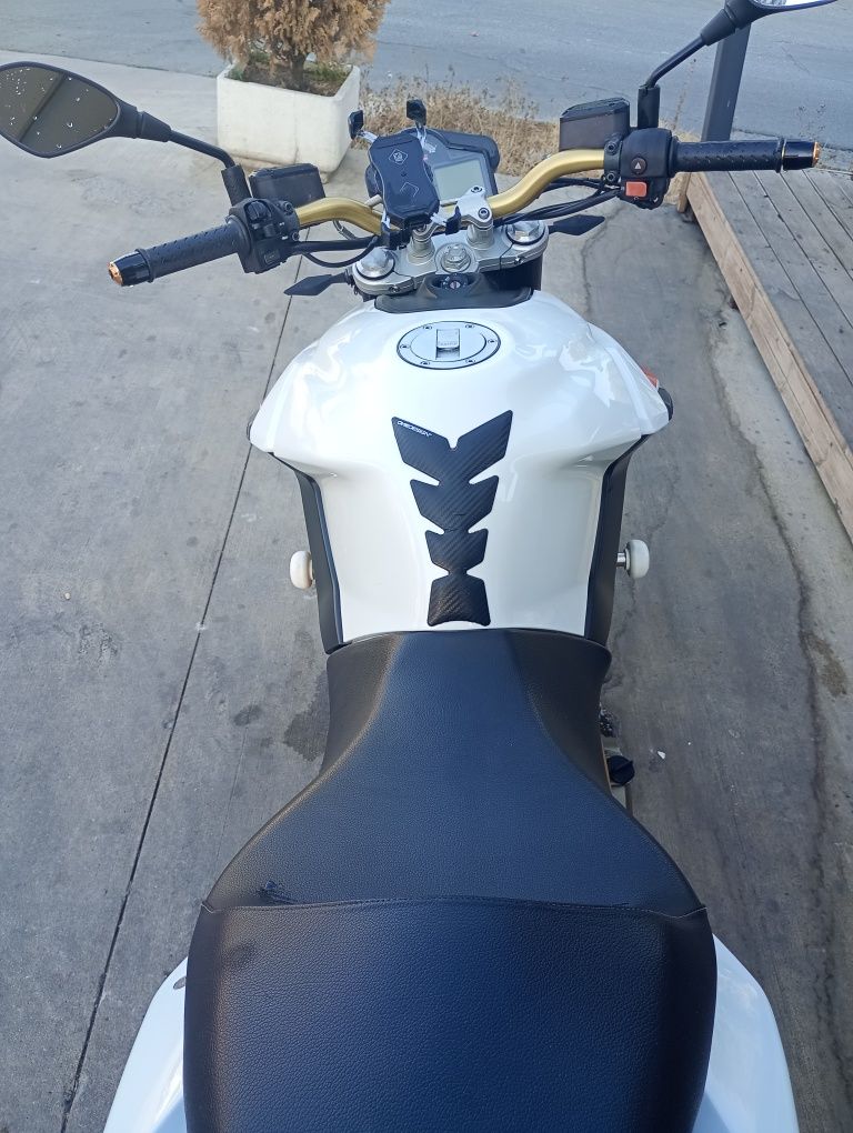 Aprilia shyver 750cc